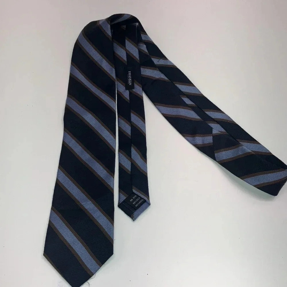 Franklin Tailored Blue Multi Color Striped Tie. Preloved Great Condition